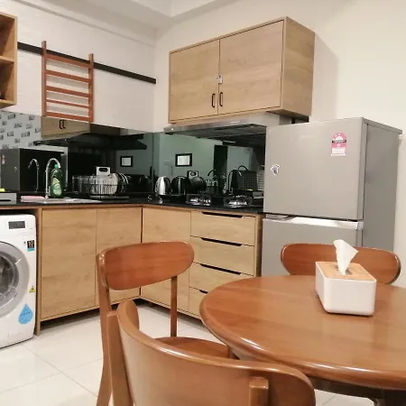 Timurbay Seafront Residence Apartment 2 Room With Garden View By Imbnb Kampung Sungai Karang Bagian luar foto