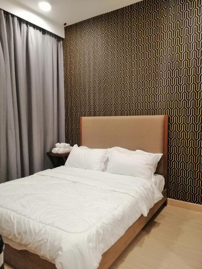 Apartment Timurbay Seafront 2 With Garden View By Imbnb Kampung Sungai Karang
